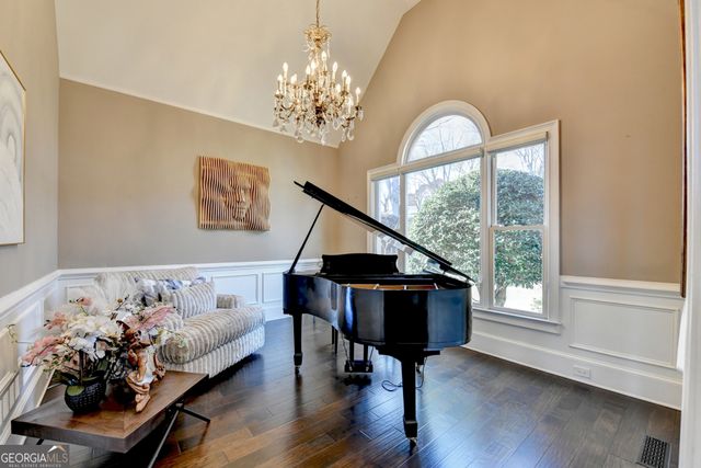 8360 Kenningston Way, Duluth, GA 30097