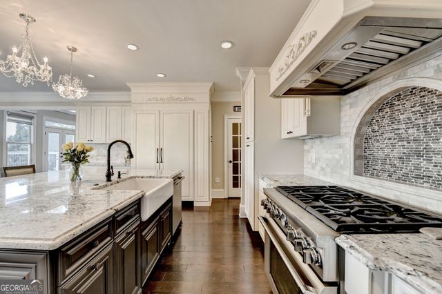 8360 Kenningston Way, Duluth, GA 30097