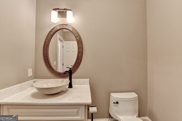 8360 Kenningston Way, Duluth, GA 30097