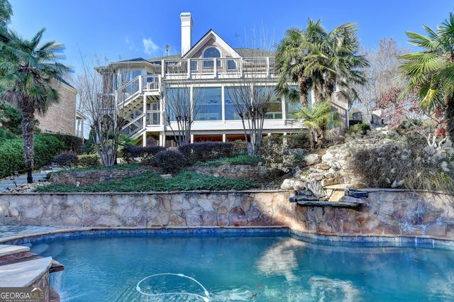 8360 Kenningston Way, Duluth, GA 30097