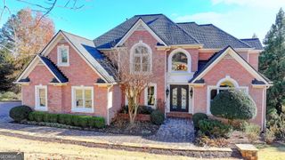 8360 Kenningston Way, Duluth, GA 30097