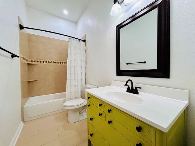 240 Fort Mabry LOOP, Georgetown, TX 78628