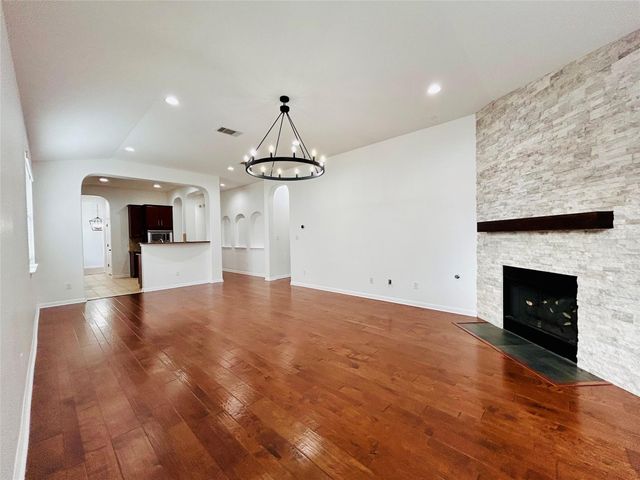 240 Fort Mabry LOOP, Georgetown, TX 78628