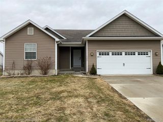 5284 Brookshire Drive, Almont Village, MI 48003