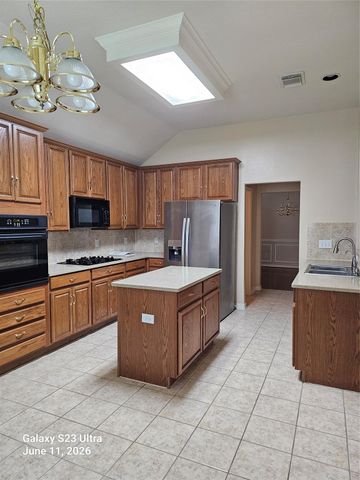 11402 Softbreeze Court, Pearland, TX 77584