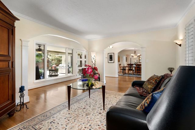 6950 Mossvine Drive, Dallas, TX 75254