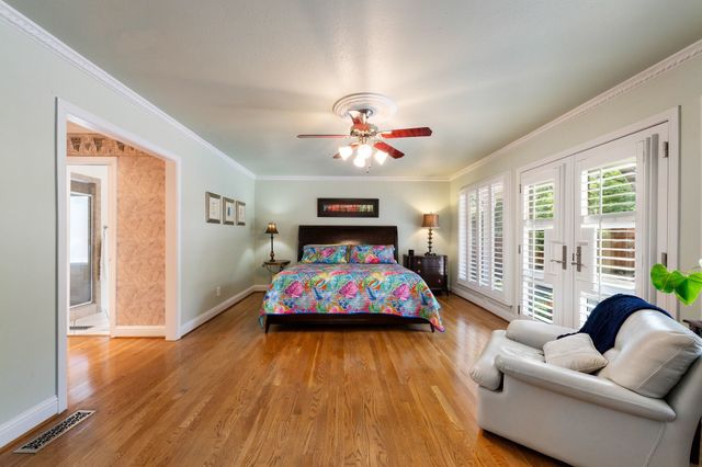 6950 Mossvine Drive, Dallas, TX 75254