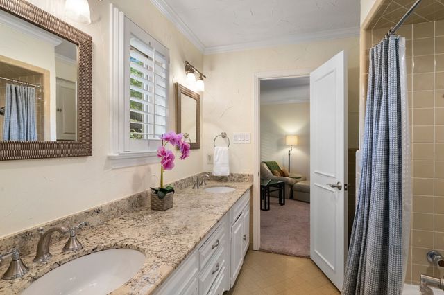 6950 Mossvine Drive, Dallas, TX 75254