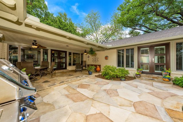 6950 Mossvine Drive, Dallas, TX 75254