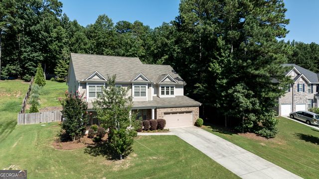5645 Pleasant Woods Drive, Flowery Branch, GA 30542