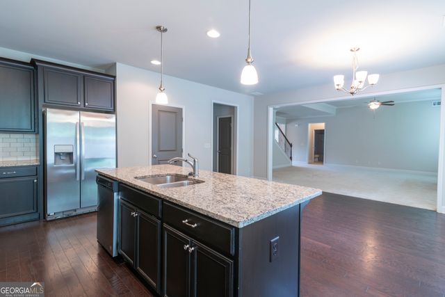 5645 Pleasant Woods Drive, Flowery Branch, GA 30542