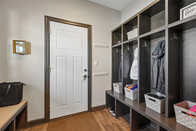 313 Summit Circle NW, Bondurant, IA 50035