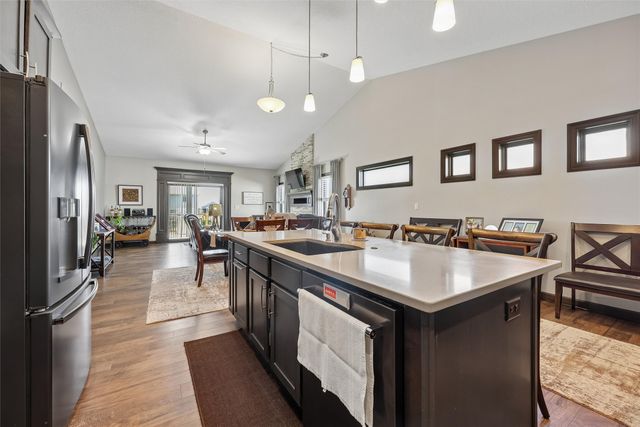 313 Summit Circle NW, Bondurant, IA 50035