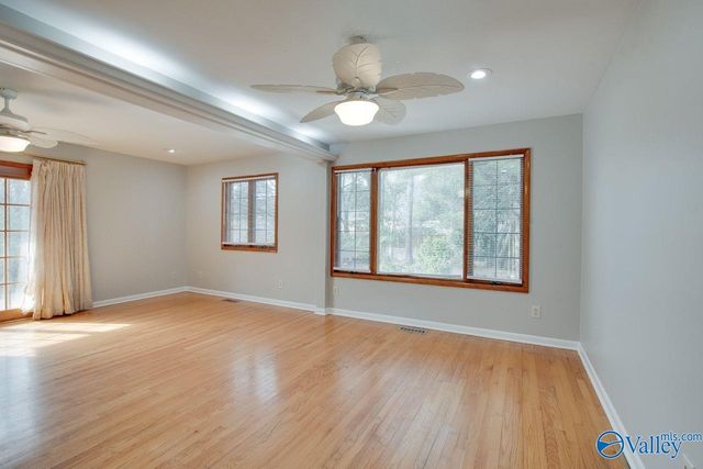 2700 Briarwood Drive SE, Huntsville, AL 35801