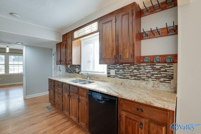 2700 Briarwood Drive SE, Huntsville, AL 35801