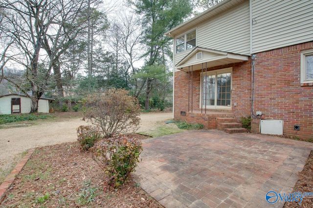 2700 Briarwood Drive SE, Huntsville, AL 35801