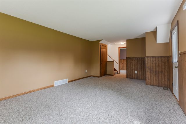 4658 3 Mile Road, Grand Rapids, MI 49534