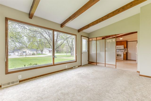 4658 3 Mile Road, Grand Rapids, MI 49534