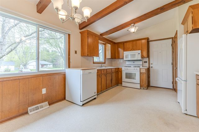 4658 3 Mile Road, Grand Rapids, MI 49534