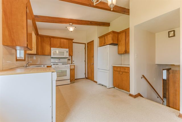 4658 3 Mile Road, Grand Rapids, MI 49534
