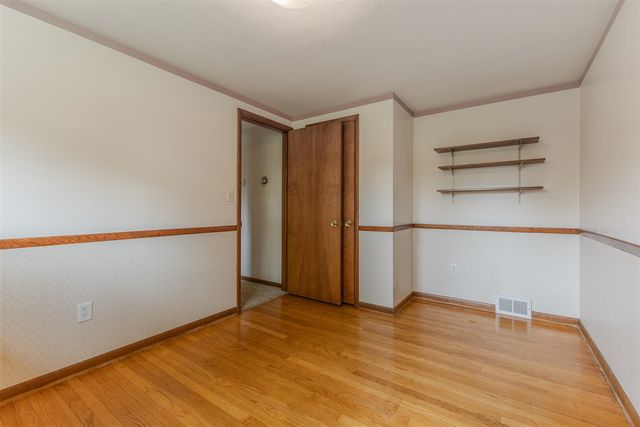 4658 3 Mile Road, Grand Rapids, MI 49534