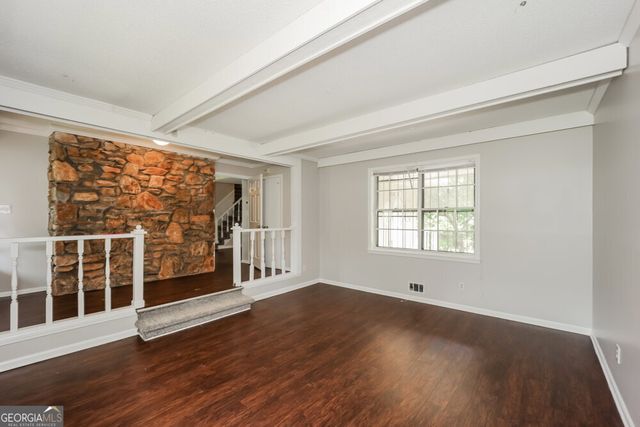 4280 Valley Lake Terrace, College Park, GA 30349