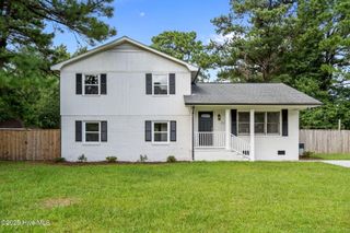 808 Greenbriar Road, Wilmington, NC 28409