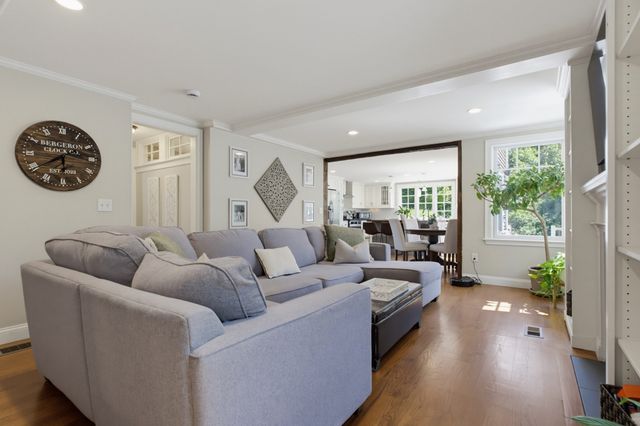 166 Southville Rd A, Southborough, MA 01772