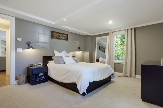 166 Southville Rd A, Southborough, MA 01772