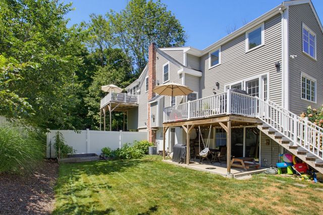 166 Southville Rd A, Southborough, MA 01772