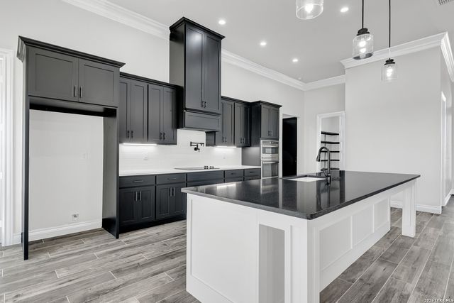 158 Estates Dr, La Vernia, TX 78121