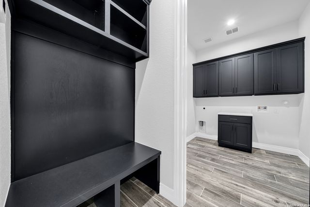 158 Estates Dr, La Vernia, TX 78121