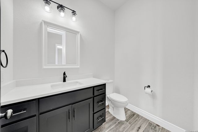 158 Estates Dr, La Vernia, TX 78121