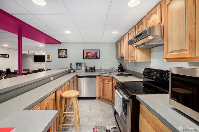 46501 Killarney Circle 174, Canton, MI 48188