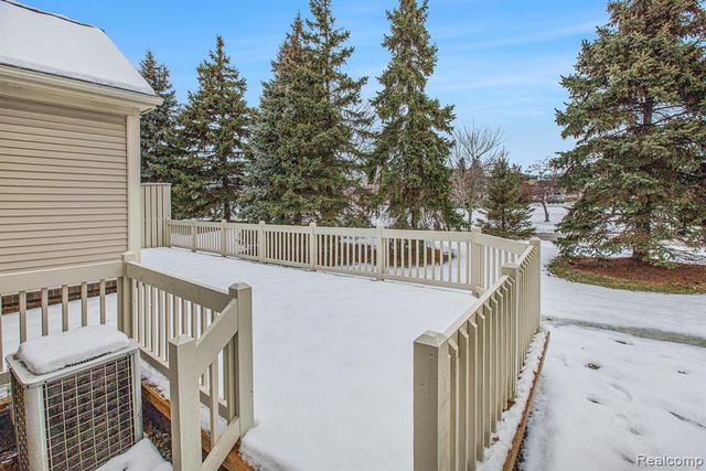 46501 Killarney Circle 174, Canton, MI 48188