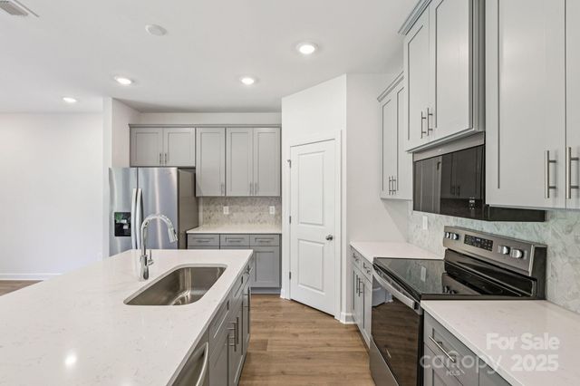 187 Murphy Meadow Road, Mocksville, NC 27028