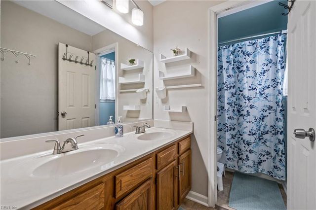 1048 Taylor RD, Virginia Beach, VA 23464