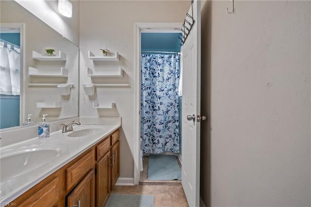 1048 Taylor RD, Virginia Beach, VA 23464