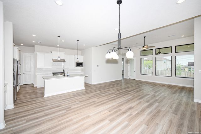 972 Nolte Bend, Seguin, TX 78155