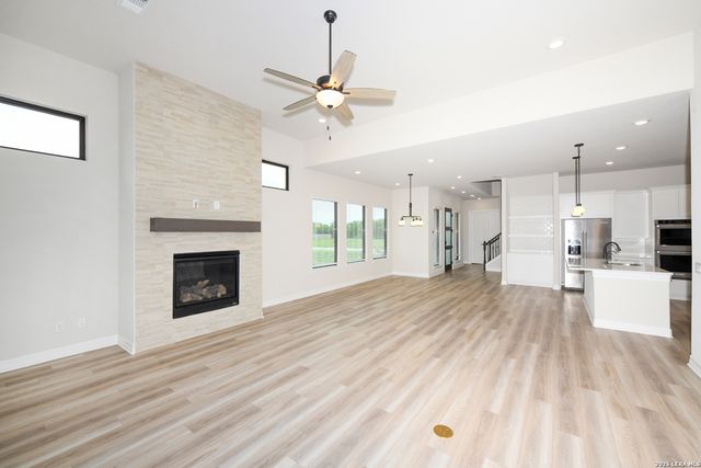 972 Nolte Bend, Seguin, TX 78155