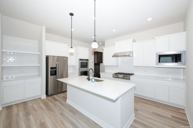 972 Nolte Bend, Seguin, TX 78155