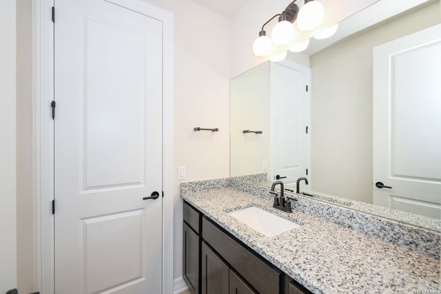 972 Nolte Bend, Seguin, TX 78155