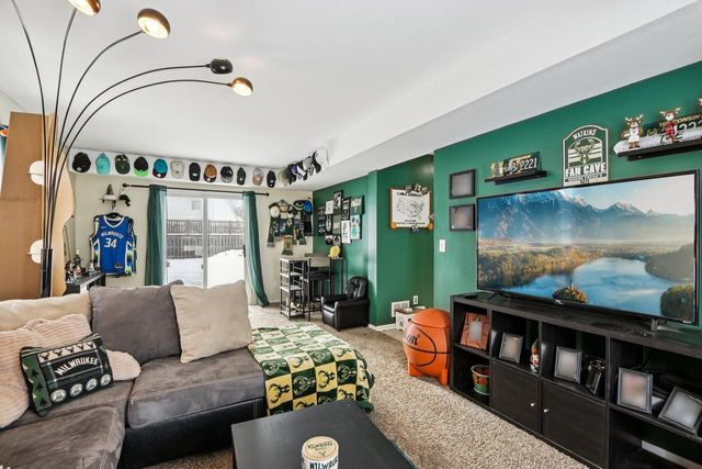 6414 96th AVENUE, Kenosha, WI 53142