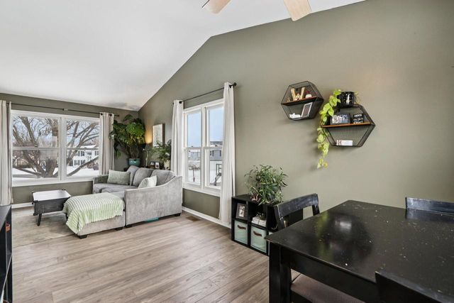 6414 96th AVENUE, Kenosha, WI 53142