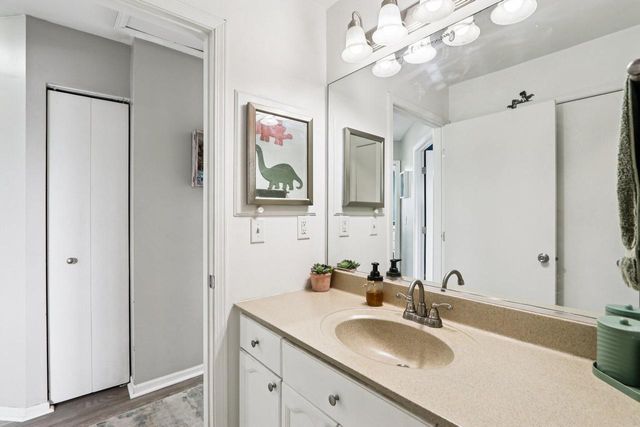 6414 96th AVENUE, Kenosha, WI 53142