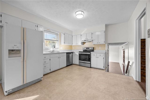 711 Goodyear Drive, Spring Lake, NC 28390