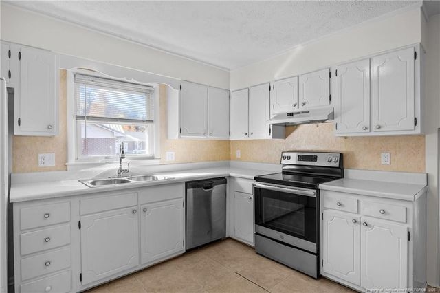 711 Goodyear Drive, Spring Lake, NC 28390