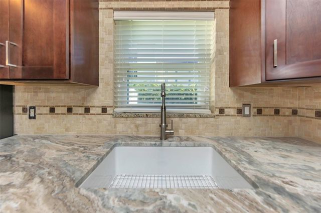 3887 50TH AVENUE S, St Petersburg, FL 33711