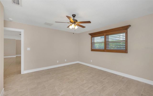 3887 50TH AVENUE S, St Petersburg, FL 33711