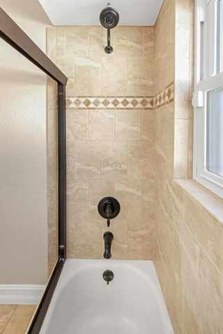 3887 50TH AVENUE S, St Petersburg, FL 33711